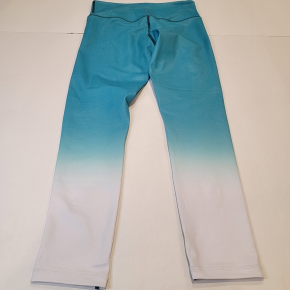 Zyia Active Venom Teal White Ombre Workout Leggings Light Shimmer 7/8 Size 6-8 - Picture 11 of 14